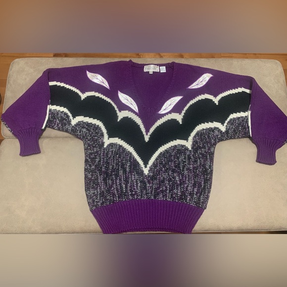 Vintage Maurada Women Purple Angora Wool Blend Knit Geo Leaf Sweater Size Medium - Picture 3 of 8